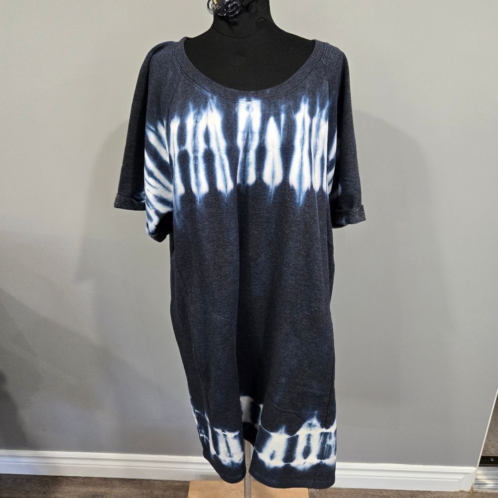 🐢 Livi for Lane Bryant Tie Dye Sweater Dress with pockets.